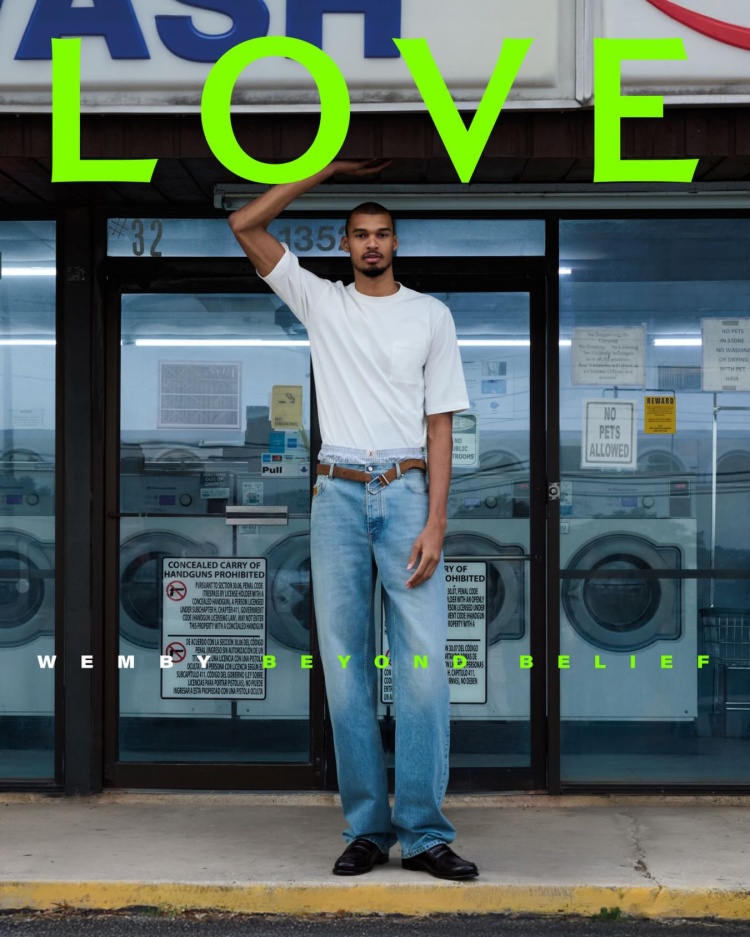 造型如何？文班为时尚摄影杂志《LOVE Magazine》拍摄写真